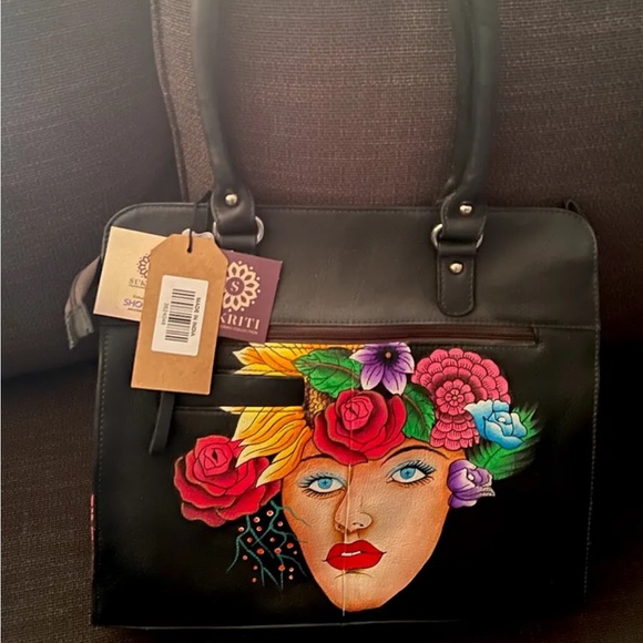 Sukriti Black 100% Genuine Leather Hand Painted Floral Face Shoulder Bag - Picture 3 of 5